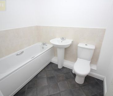 2 bedroom apartment to rent - Photo 6