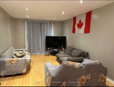 For Lease - 132 Cherrytree Drive, Brampton, Ontario - Photo 2