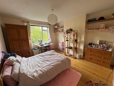 6 bedroom house to rent - Photo 3