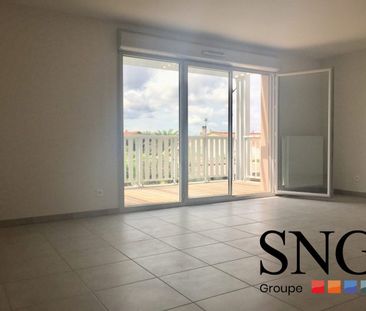 T3 AVEC BALCON ET PARKING - Photo 2