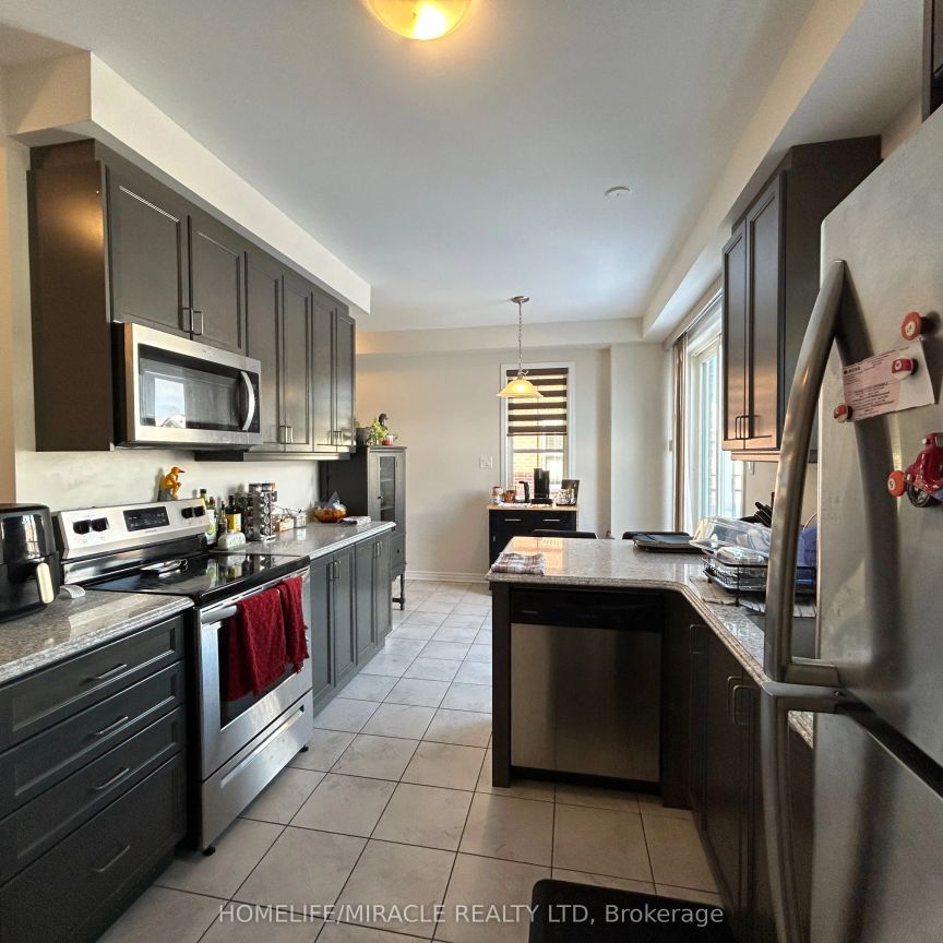 22 Spring Creek Drive #6 - Photo 1