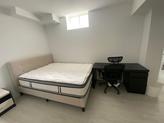 For Lease - 143 Botelho Circle Unit# two bedrooms apartment, Aurora, Ontario - Photo 1