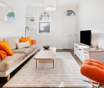 Charming Fully Furnished Terrace in Prime Paddington Location - Photo 1