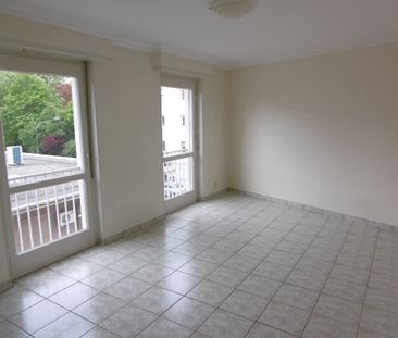 Location Appartement 1 pièce 31m² - Photo 4