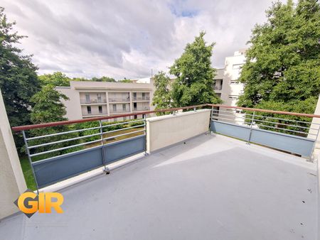 Location Maison 5 pièces 88m² RENNES 35000 - Photo 5