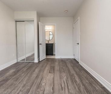 For Lease - 1821 Truscott Drive Unit# UPPER, Mississauga, Ontario - Photo 3
