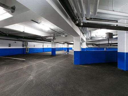 4851 Ch. de la Côte St Luc - Photo 5