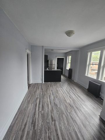 For Lease - 991 Main Street Unit# 5, Hamilton, Ontario - Photo 3