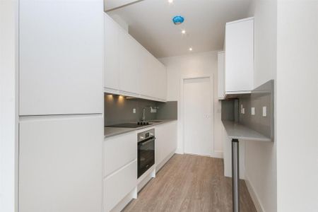 Studio to rent - Photo 5