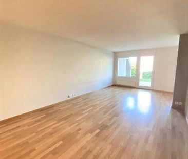 Grosszügige Maisonette-Wohnung mit Sitzplatz im Grünen - Photo 1