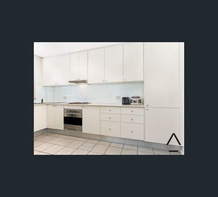5/107 Kurraba Road, Kurraba Point, NSW 2089 - Photo 2