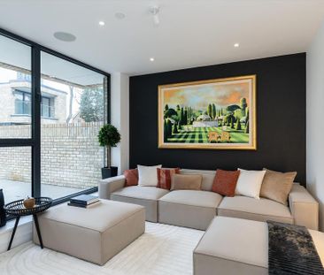 4 bedroom semi-detached house to rent - Photo 5