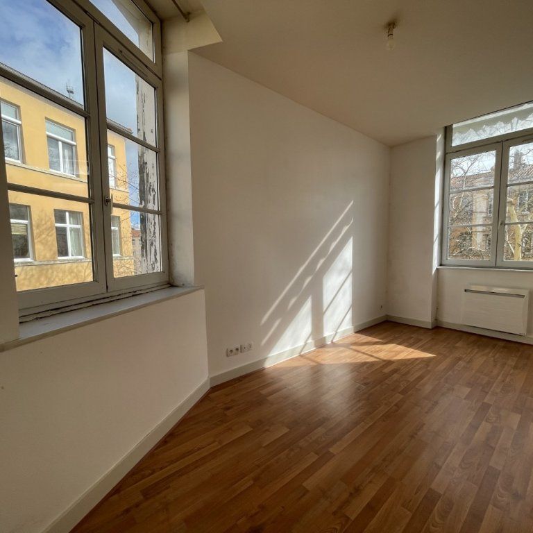 APPARTEMENT T5 A LOUER LYON 4EME ARRONDISSEMENT Mairie-Tabareau - Photo 1