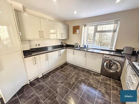 4 bedroom house to rent - Photo 4