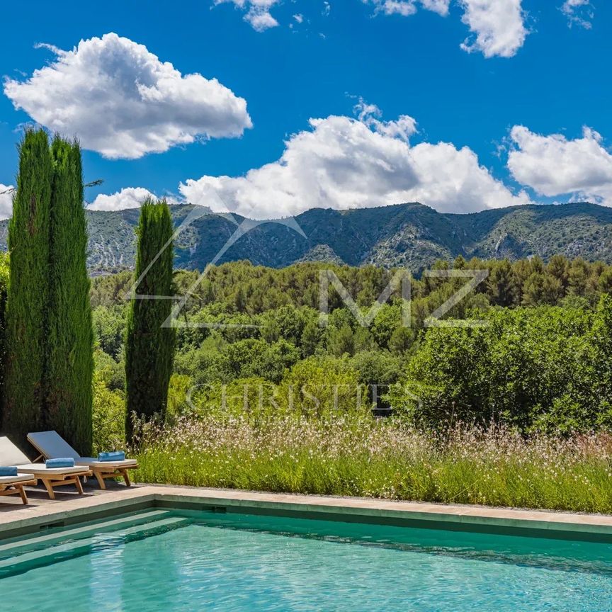 Luberon - Propriété raffinée avec court de tennis - Photo 1