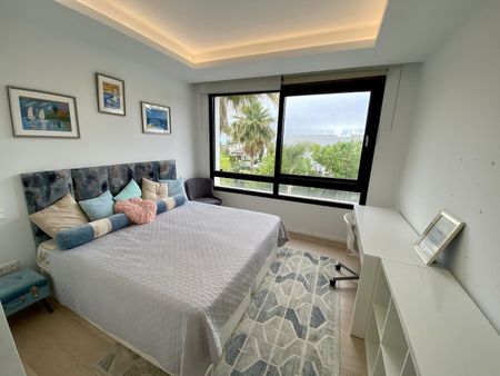 Detached Villa in El Paraiso - Photo 4