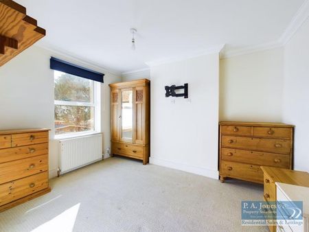3 bedroom end of terrace house to rent - Photo 5