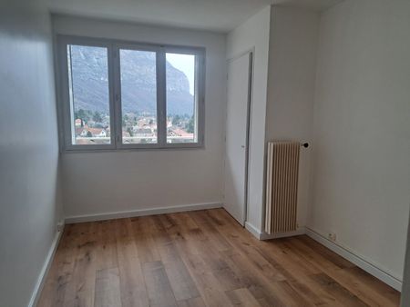 Appartement À Louer 3 Pièces , 53 M² - Photo 3