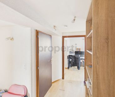 Élégant 3.5 pièces appartement rénové avec cave, Chamoson - Photo 5