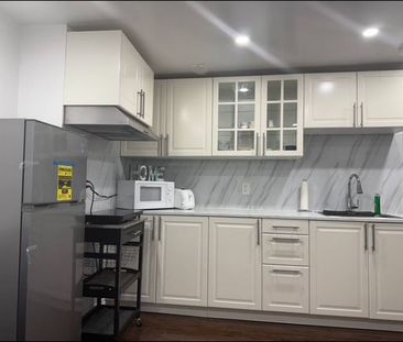 For Lease - 10 Sanford Crescent Unit# Bsmt 1, Brampton, Ontario - Photo 5