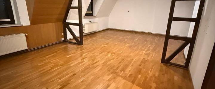 Großzügige 4/5-Zimmer-Wohnung in zentraler Lage von Gevelsberg - Photo 1