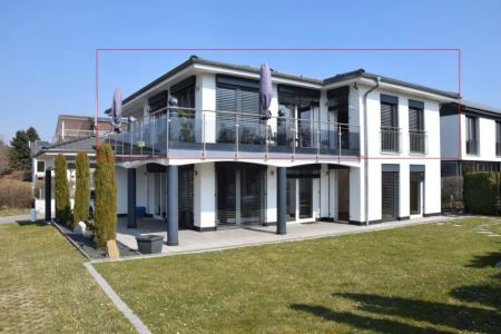 Moderne, helle Wohnung im Obergeschoß mit Balkon, EBK, Carport - Photo 3