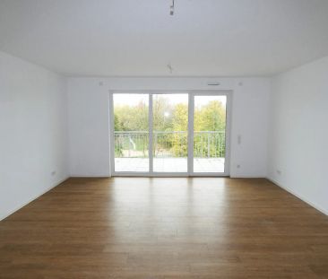 Moderne 3-Zimmer-Wohnung mit Einbauküche, großem Balkon und Aufzug! - Photo 6