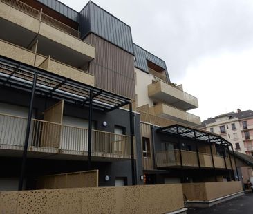 Location Appartement 2 pièces 48m² CHAMBERY 73000 - Photo 5