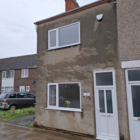 2 Bedroom Family Let - Photo 4