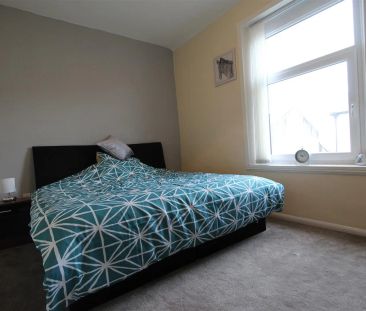 1 bed house share to rent in Briercliffe Road, Burnley, BB10 - Photo 3