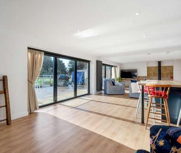 The Boathouse, Wansford, PE8 - Photo 3