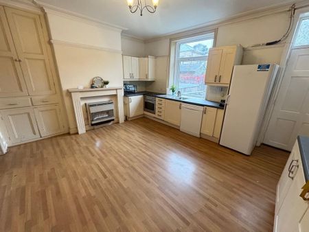 3 bedroom terraced house to rent - Photo 5