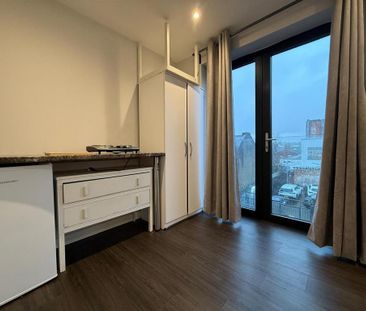 Studio to rent - Photo 6