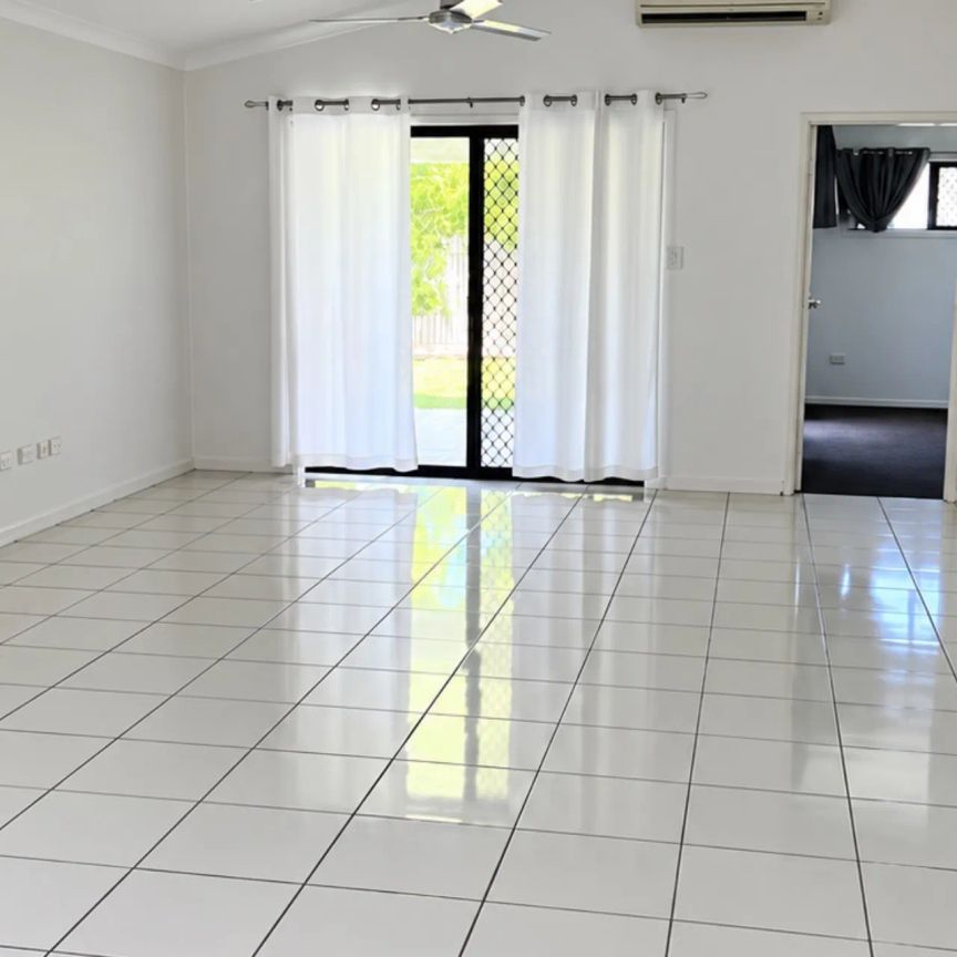 Spacious Family Home in Burdell - Photo 1