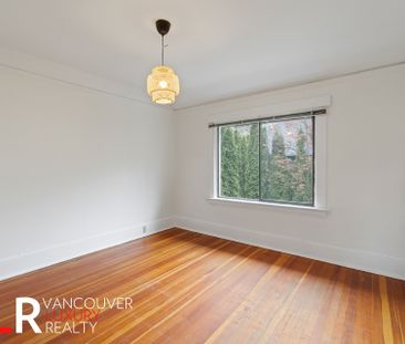 Duplex in Vancouver West Side, BC - Photo 5