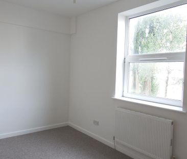 1 bedroom ground floor maisonette to rent - Photo 1