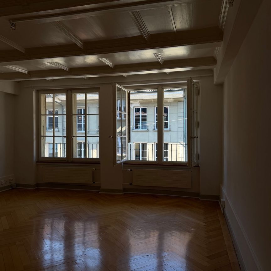 Charmante Altbauwohnung mitten im Herzen von Bern - Foto 1