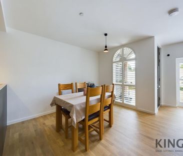 2 bedroom maisonette to rent - Photo 6