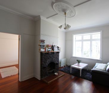 136 Evans Bay Parade, Roseneath - Photo 1