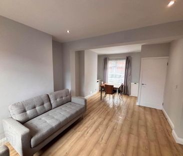 23 Kitchener Street, Belfast, BT12 6LE - Photo 3