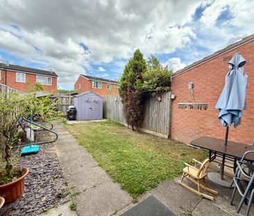 2 bedroom terraced house to rent - Photo 5