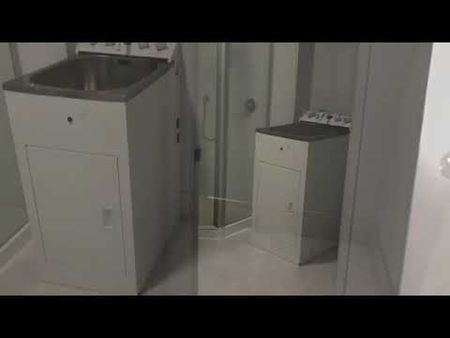 Charming 3-Bedroom Home - Photo 5