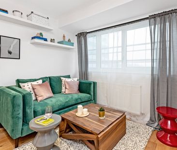 1 Bed Flat, Central Cross Apartments, CR0 - Photo 1