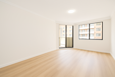 Stylish & Spacious Two-Bedroom Apartment in the Heart of Sydney CBD – Windsor Plaza - Photo 3
