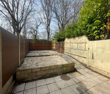 Haileybury Gardens, Hedge End, Southampton - Photo 5