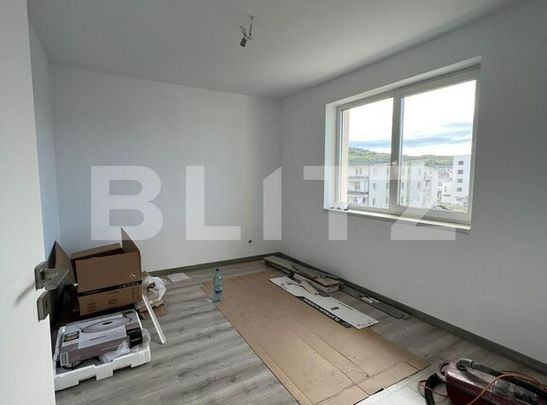 Apartament 3 camere, nou, 54 mp, parcare, zona Cetatii - Photo 1