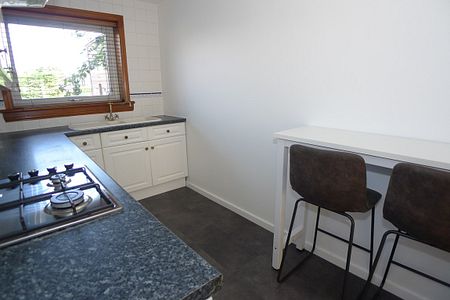 Property to let in Dundee - Photo 3