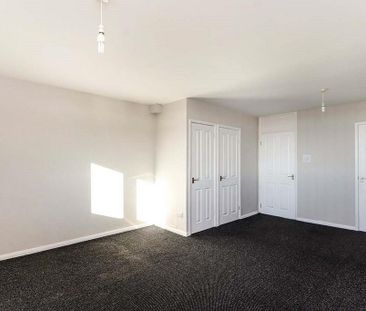 2 bedroom maisonette to rent - Photo 6