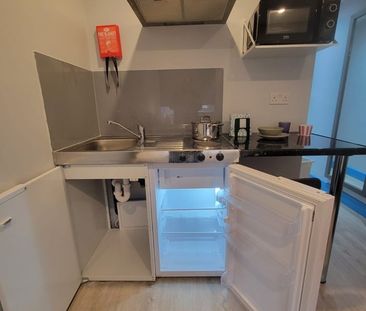 Studio Flat, London Road, CR7 - Photo 3