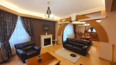 Casa de inchiriat in zona Nicolae Titulescu - adiacent, Ploiesti,... - Photo 3